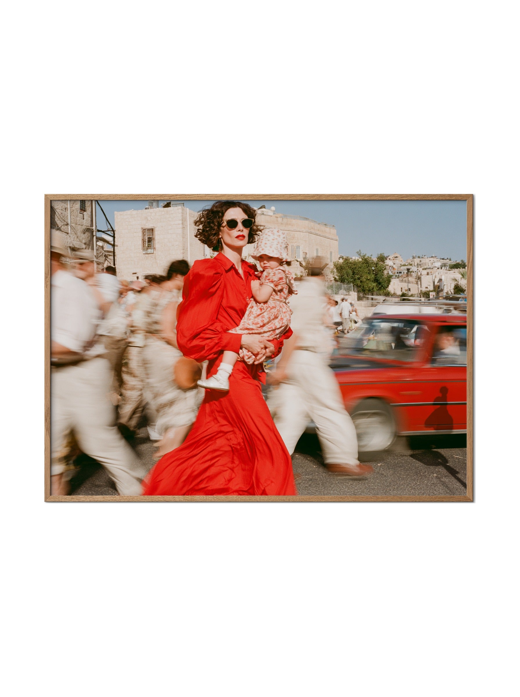 Mothers — No. 30 — מוקאפ מסגרת