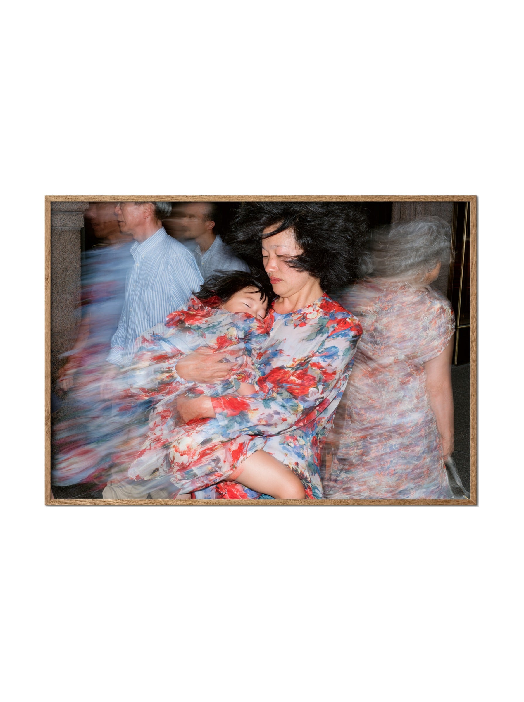 Mothers — No. 21 — מוקאפ מסגרת