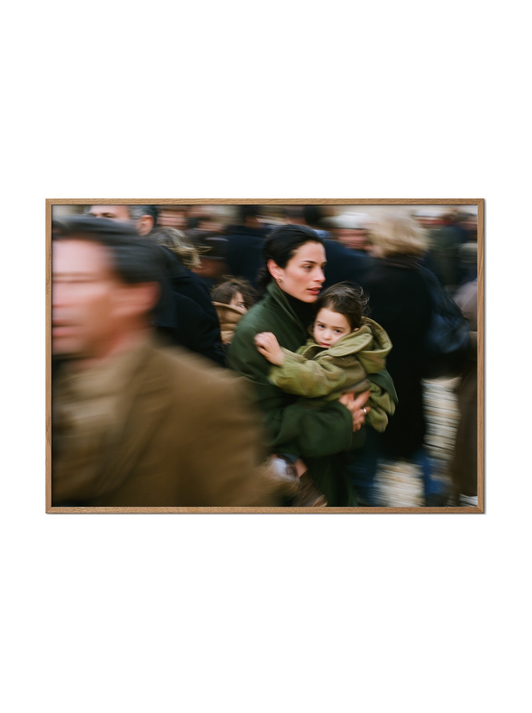 Mothers — No. 23 — מוקאפ מסגרת