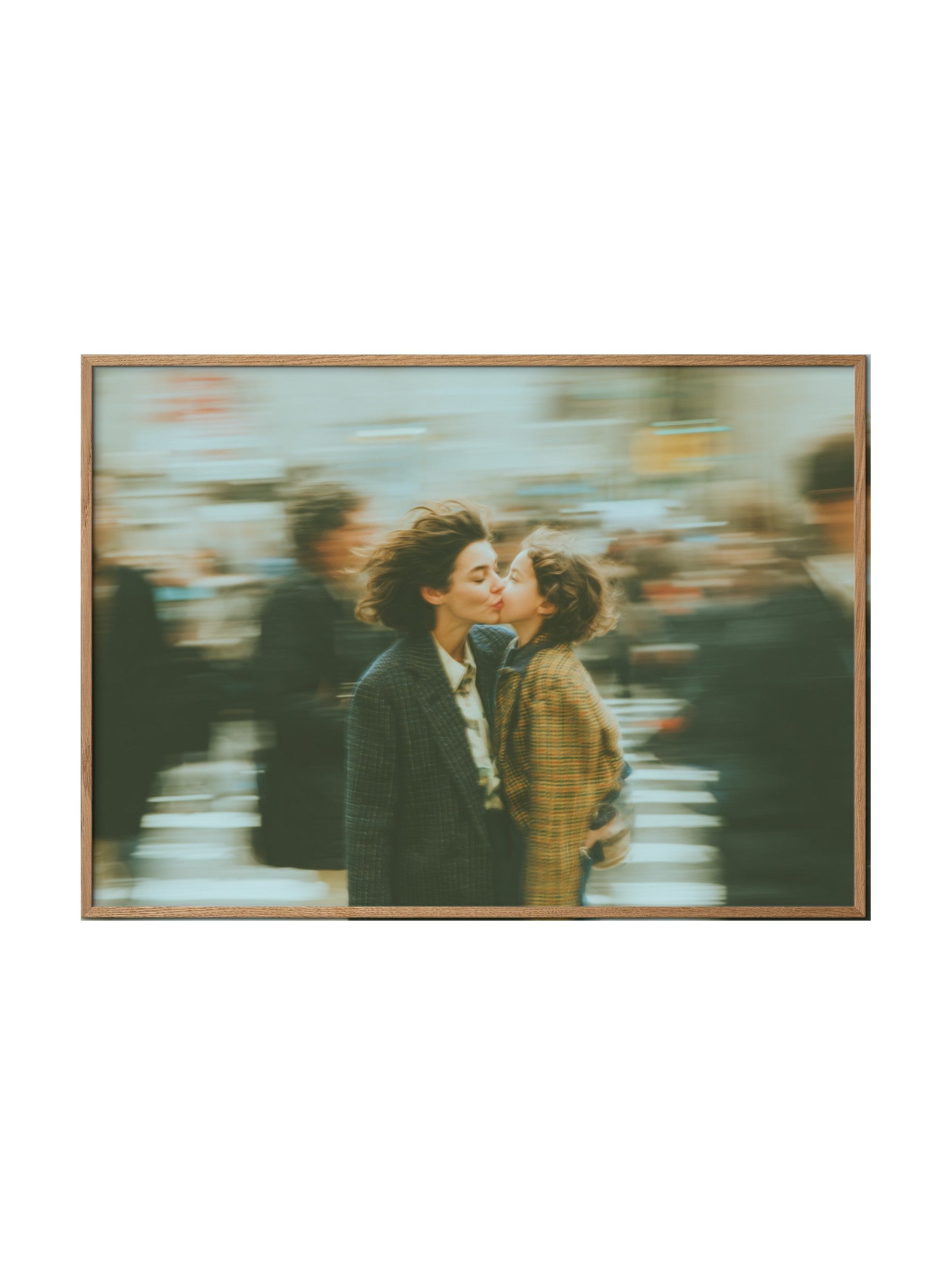 Mothers — No. 19 — מוקאפ מסגרת